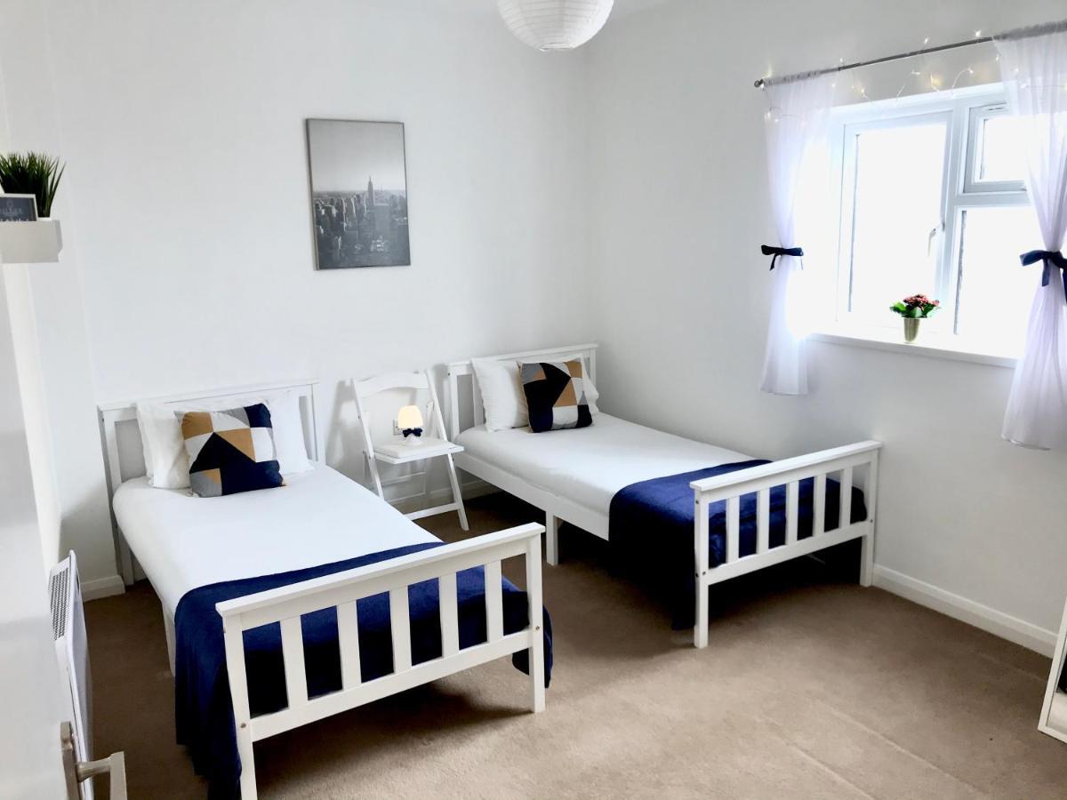 Eastbourne Beach Pier Apartment Exterior foto